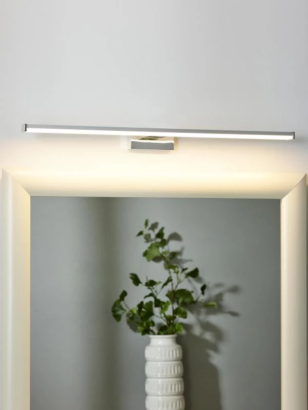 Lucide ONNO - Mirror light Bathroom - LED - 1x12W 3000K - IP44 - Satin Chrome - ambiance 1